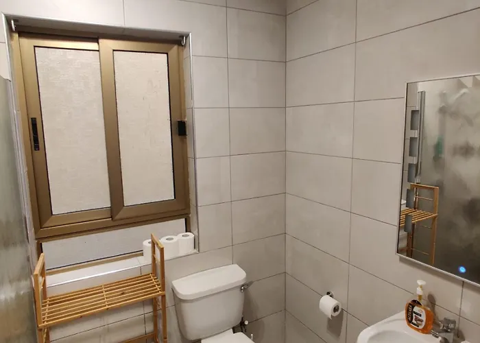 Seaview * Ta' Gokondu